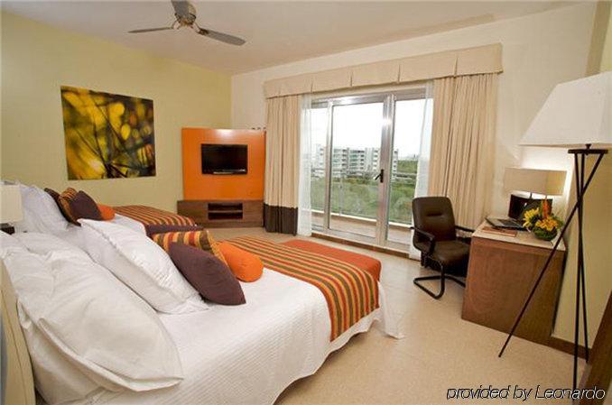 Krystal Urban Cancun & Beach Club Exteriör bild